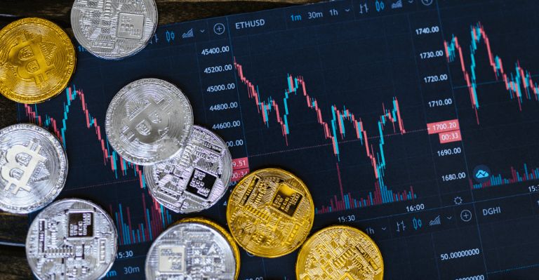 Bitcoin Sube un 5% y Recupera los 30.000, el Resto del Mercado le Sigue al Alza