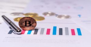 ¿Es el Momento de Comprar Criptomonedas? Esto es lo que Dicen los Expertos