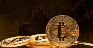 Bitcoin Recupera Después de que la Emoción de los ETF se Apaga