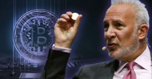 Peter Schiff Destaca Desafíos Cuestiona Alzas del Precio de Bitcoin a $100,000