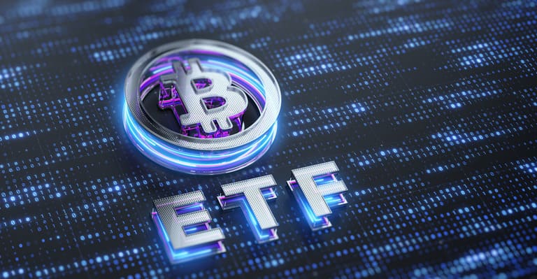 Casi $10 mil millones han fluido hacia los ETFs de Bitcoin desde la victoria de Trump, ahora gestionan mas de $113 mil millones.