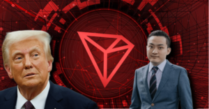 Trump Premia a Justin Sun con Reloj de Oro