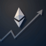 Logo de Ethereum sobre un gráfico ascendente con siluetas de ballenas y luces de sala de noticias