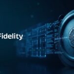 Header cripto realista: Fidelity logo junto al emblema SOL, pantallas de custodia institucional y bóveda digital.