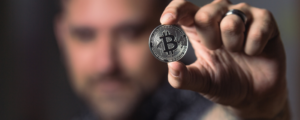 Brad Garlinghouse: “Tribalism” around bitcoin and other cryptocurrencies is holding the entire market back