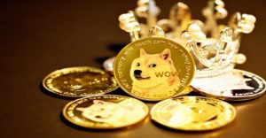 Dogecoin Moves Past $0.90 Amid Twitter Payments Method Speculations.