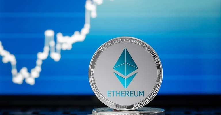 Ethereum Gaining Strength in the Crypto Market: Investors Aim for New Highs