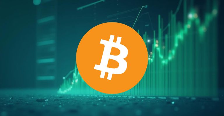Bitcoin Resilient: Price Soars Near $108K Despite $250M Inflows